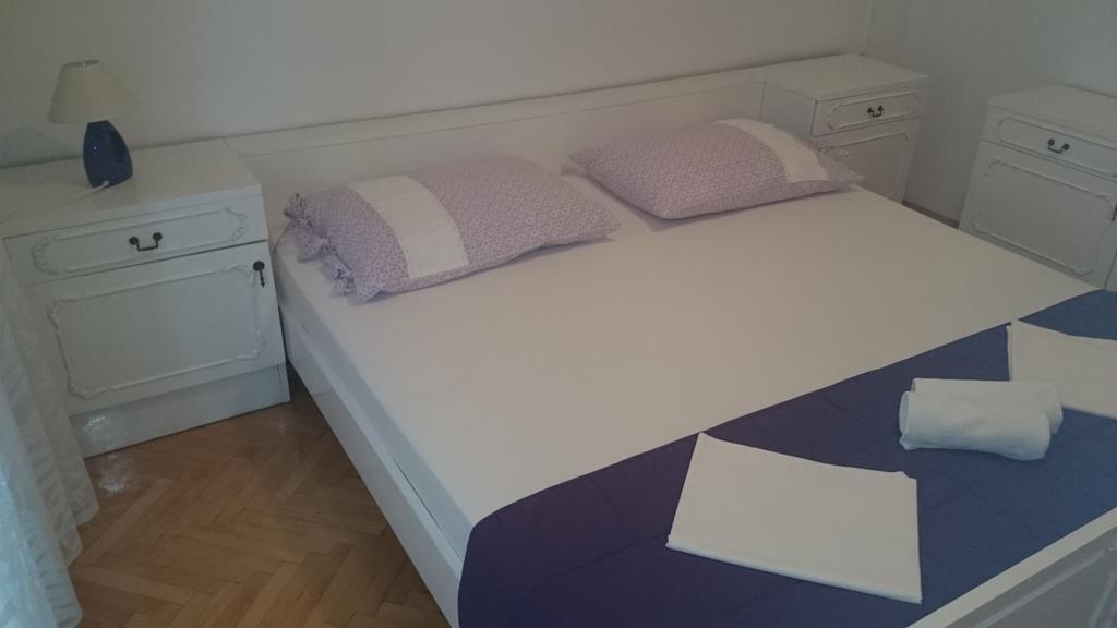 Apartments Culav Makarska Oda fotoğraf